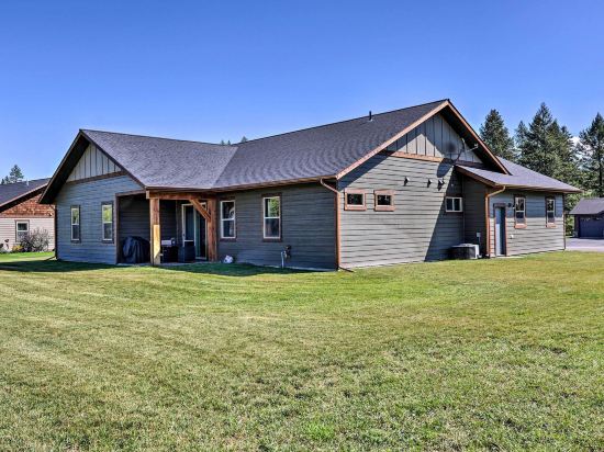 Modern Kalispell Home - 28 Mi to Glacier NP!