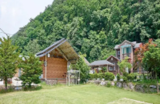 Pyeongchang Donmakgol Guest House โรงแรมใกล้Korea Botanic Garden