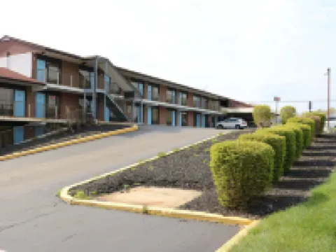 Elkton Lodge - Newark - Elkton University Gateway Hotels in Elkton