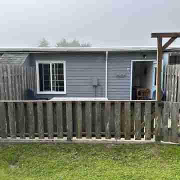Tillicum Beach Motel - Formerly Deane's Oceanfront Lodge Hotel Exterior