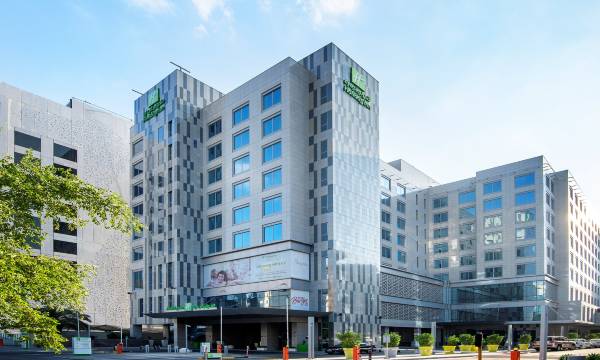 Holiday Inn Doha - THE Business Park by IHG