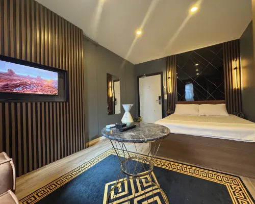 Guest Suites Hotels near Maltepe