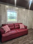 The Helen Hut-Brand New Modern Tiny Farmhouse!