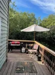Creekside Cabin! Work Crews Welcome!