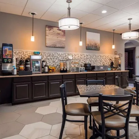 Hondo Inn Hotel