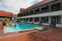 The Manor Beach Resort Besut Hotels in Keluang