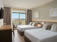 Ponient Dorada Palace by PortAventura World فنادق في سالو