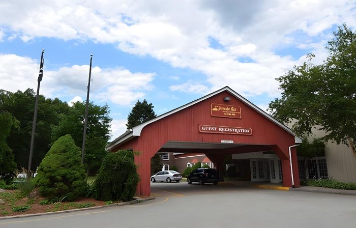 Sturbridge Host Hotel and Conference Center