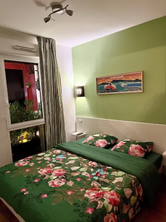 Saint-Jean-de-Luz, 400 m from the beach, apartment "le Luzea" Odalys residence