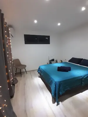 Room 2 - Bed and breakfast in an apartment, 2 min. walk from the ferry dock