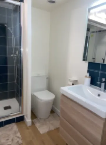 Appartement à Bandol Avec Piscine et Accès mer
