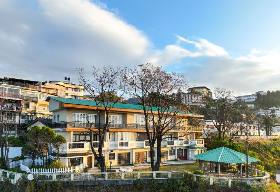 hotel overview picture