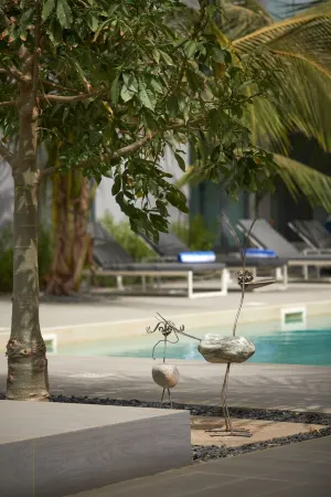 Modern apartment with private terrace and swimming pool