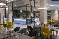 Hampton by Hilton Poznan Old Town - breakfast