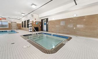 Home Inn and Suites Lloydminster