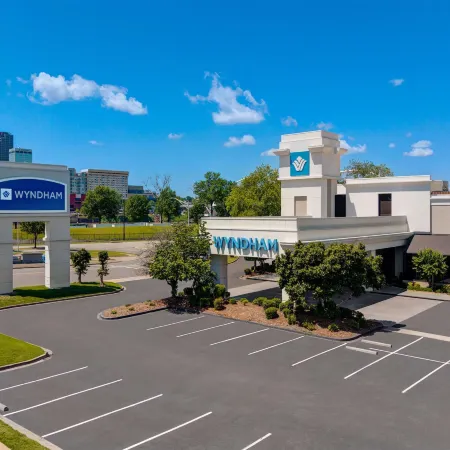 Wyndham Riverfront Little Rock Отели в г. Норт-Литл-Рок