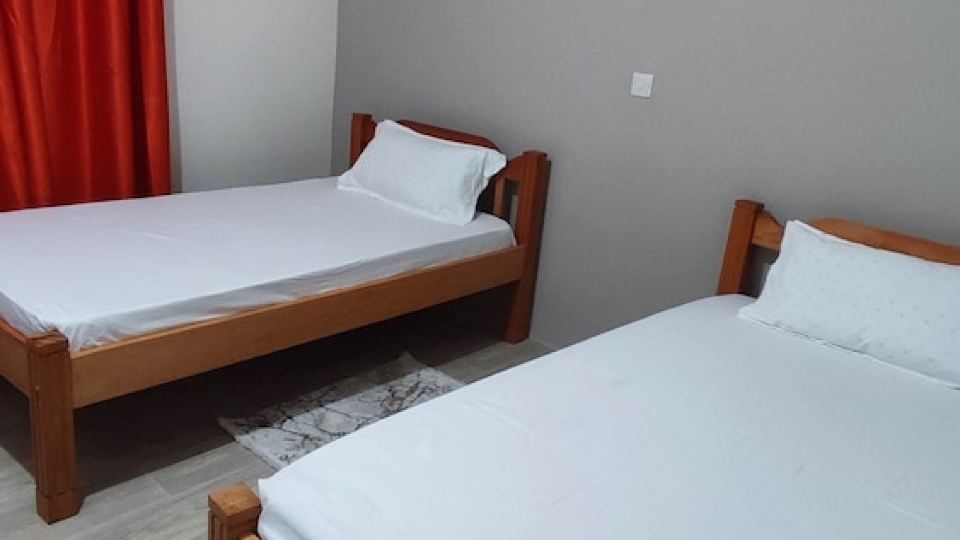 we offer 1and 2 bedroom apartment