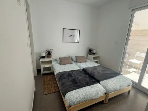 Spacious 3BR Home with Community Pool - Extended Stays - Near Airport