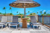 Kāʻanapali Ocean View Condo with Beachfront Cabana for Guests