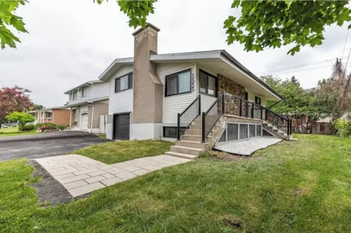 Stylish 4BR House close to DT