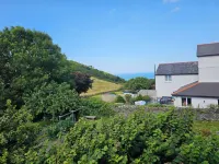 Coastal Comfort: 3-Bedroom Apartment with Stunning Views in Mortehoe, Woolacombe