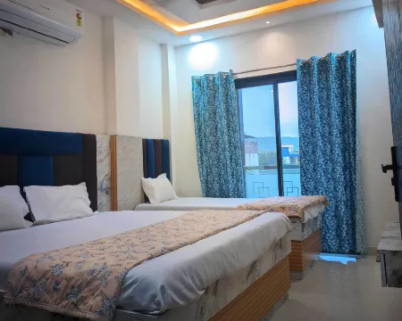 Hotel Moad Mudgal Palace Hotels in Omkareshwar