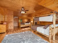 Lakefront Lodge w/ Pvt Dock, Sauna, GameRm, Pickle/Basketball Court, Firepit Hotels in Highland