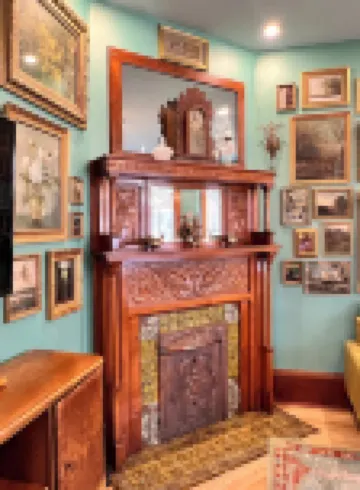 Historic Montana Manor