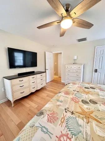 Whimsical Willow:  Charming 3-BR home in a quiet cul-de-sac, minutes from OCMD! Отели в г. Ошен Пайнс