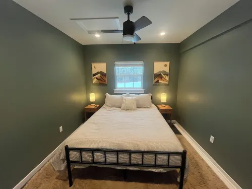 Charming Eastham Guesthouse