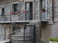Piazzetta /Stunning Lake View - Welcome Cocktail Hotels in Moltrasio