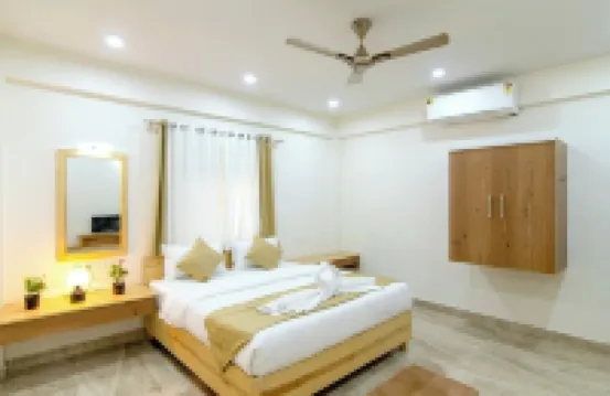 2-bedroom villa with private pool in Nashik - The Silver Palm villa