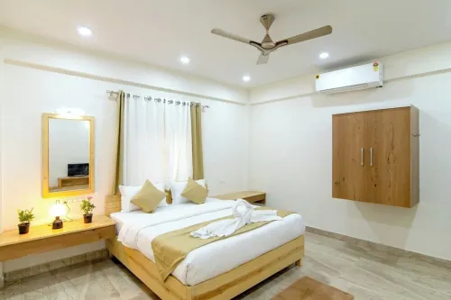 2-bedroom villa with private pool in Nashik - The Silver Palm villa