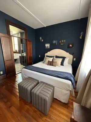Southern Charm and Comfort on the Bourbon Trail- Trail Suites Inn, Suite B