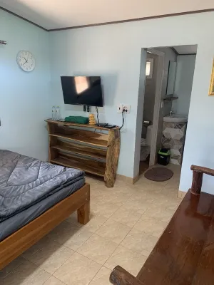 San Fan Home Hotell i Chak Don