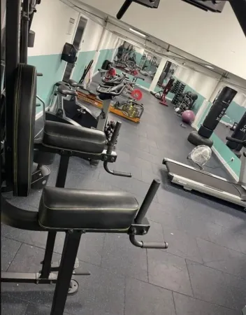 PARADISE AWAY FROM HOME Отели рядом с достопримечательностью «Picket Post Close»