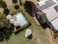 Emma's Cottage Vineyard - Pools