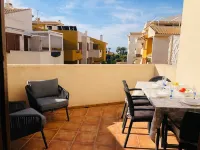 Charming apartment. Sunny south side, it's your cozy haven all year round Hotels in Punta Prima