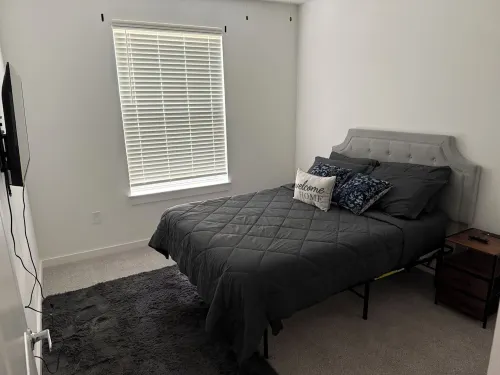 Cozy 1-bedroom apartment in charming Kennesaw with AC