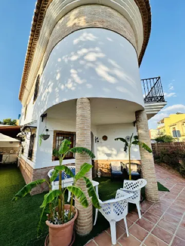 Chalet Ideal Para Familias, a 900m de la Playa !