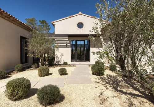 Villa Farniente - Luxury in Provence with swimming pool and private tennis court Hotels in Tourrettes