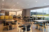 Home2 Suites by Hilton Kearney - Gym