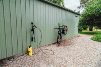 Secluded Wine Country Cottage | Mtb Amenities & Trails Nearby