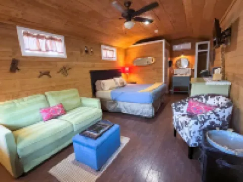 亞歷山德小溪路酒店 德里平斯普林斯酒店