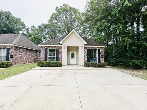 Perfect for Unwinding and Relaxation - Spacious Private Retreat