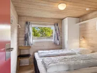 "Joella" - 75m from the sea