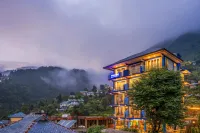 Shalom Backpackers Dharamkot McLeodganj