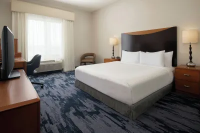 Fairfield Inn & Suites Santa Maria Hotels in der Nähe von Nipomo Regional Park