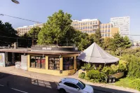 블루 로터스 아파트먼트