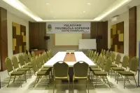 City Hotel Tasikmalaya Hotels in Cihideung